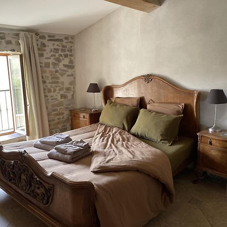 Le Domaine De La Tuilerie - Gite De Charme En Bord De Riviere Avec Piscine Servies-en-Val Exteriör bild