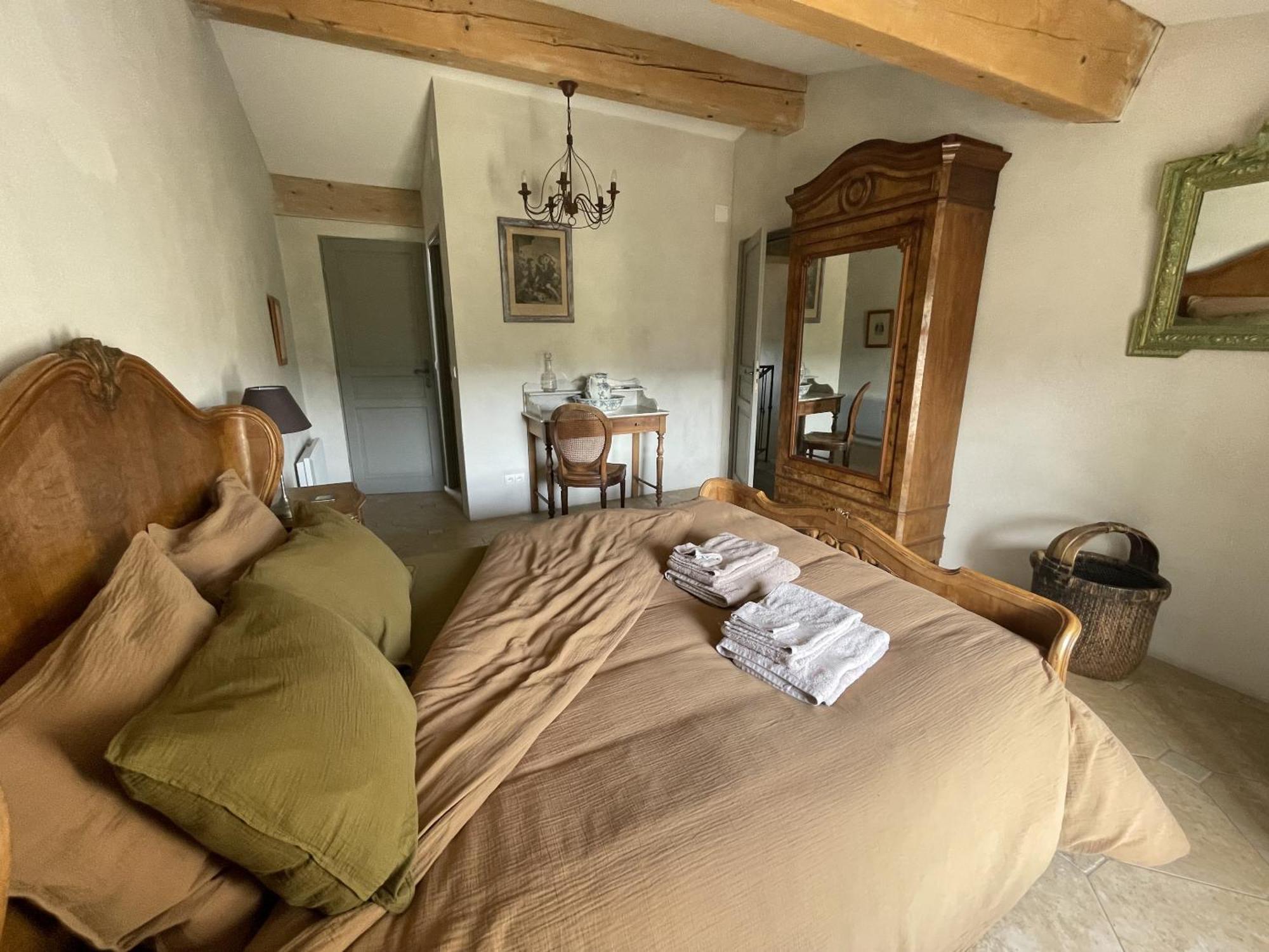 Le Domaine De La Tuilerie - Gite De Charme En Bord De Riviere Avec Piscine Servies-en-Val Rum bild